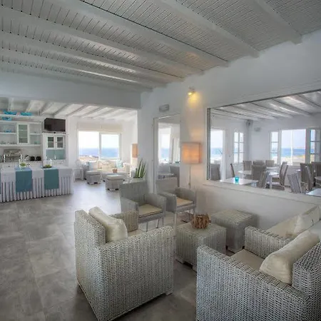 Minois And Hotel Parikia (Paros)