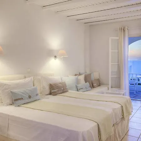 Hotel Minois And 5*