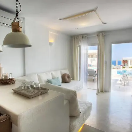 Minois And 5* Parikia (Paros)