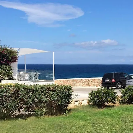 Minois And 5* Parikia (Paros)