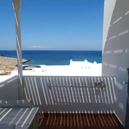Minois And 5* Parikia (Paros)