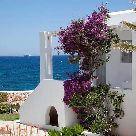 Minois And 5* Parikia (Paros)