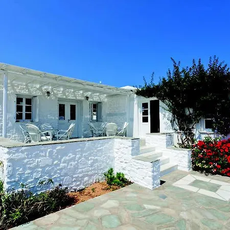 Minois And 5* Parikia (Paros)